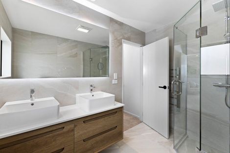 Photo of property in 279 West Hoe Heights, Orewa, 0931