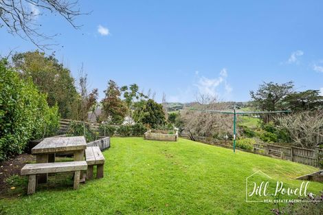 Photo of property in 13 View Street, Maungaturoto, 0520