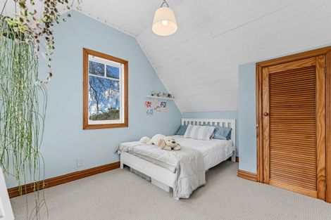 Photo of property in 31b William Bond Street, Stanley Point, Auckland, 0624