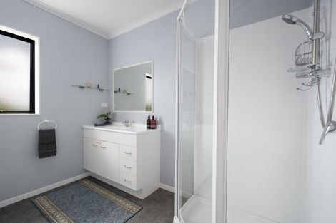 Photo of property in 72 Village Park Drive, Welcome Bay, Tauranga, 3112