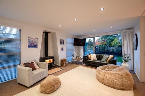 Photo of property in 15 Hunt Place, Albert Town, Wanaka, 9305