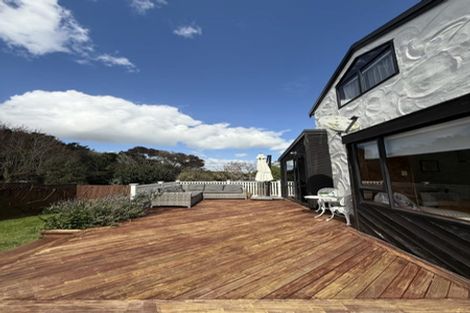 Photo of property in 99 Redoubt Road, Goodwood Heights, Auckland, 2105