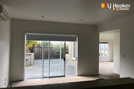 Photo of property in 27 Earls Road, Saint Clair, Dunedin, 9012