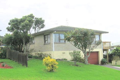 Photo of property in 1/38 Albatross Road, Red Beach, 0932