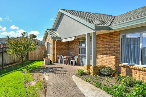 Photo of property in 33 Sheriff Place, Randwick Park, Auckland, 2105