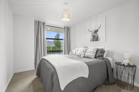Photo of property in 8 Kapuka Lane, Wanaka, 9305