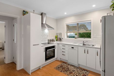 Photo of property in 42 York Street, Levin, 5510
