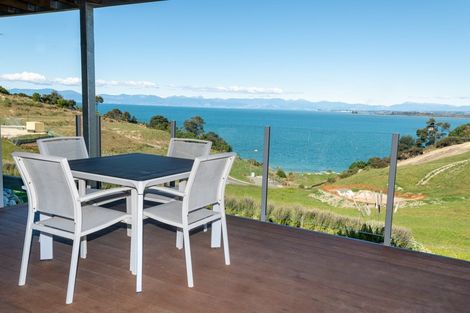 Photo of property in 6 Talisman Heights, Kaiteriteri, Motueka, 7197