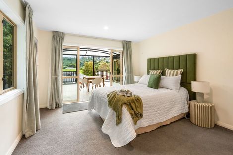 Photo of property in 99 Kaikorai Valley Road, Glenross, Dunedin, 9011