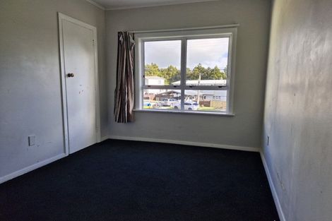 Photo of property in 20 Cook Street, Marfell, New Plymouth, 4310