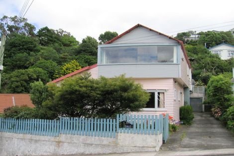 Photo of property in 16 Mccoll Street, Vogeltown, Wellington, 6021