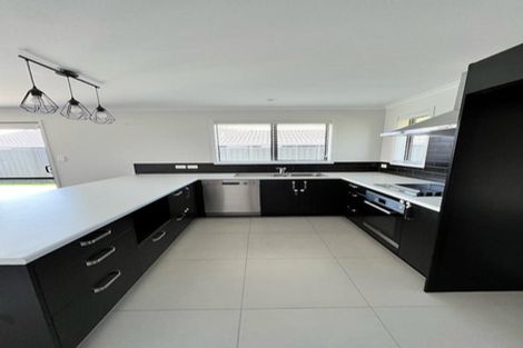 Photo of property in 10 Robley Road, Pyes Pa, Tauranga, 3112