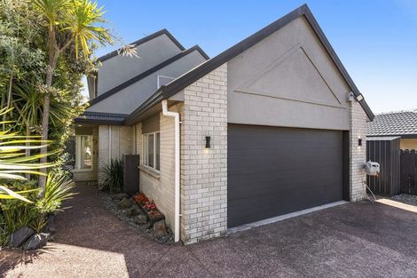 Photo of property in 1/13 Perendale Close, Somerville, Auckland, 2014