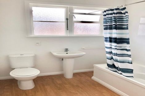 Photo of property in 271 Riverside Drive, Waterloo, Lower Hutt, 5011