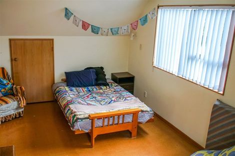 Photo of property in 37 Wakefield Street, Westport, 7825