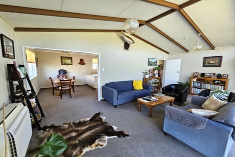 Photo of property in 21 Centennial Avenue, Balclutha, 9230