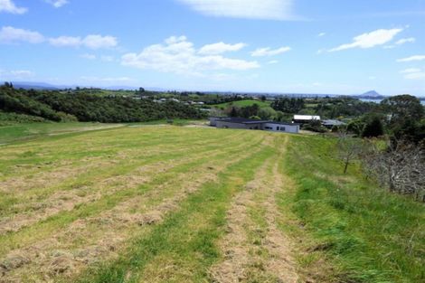 Photo of property in 48 Te Auhi Way, Welcome Bay, Tauranga, 3112