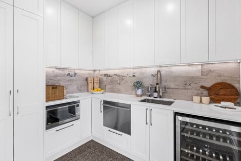 Photo of property in 23 Te Roera Drive, Taradale, Napier, 4112