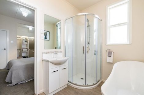 Photo of property in 503 Marine Parade, Napier South, Napier, 4110