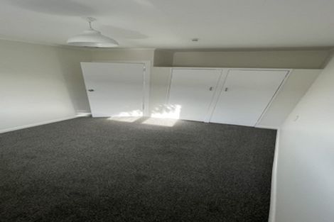 Photo of property in 2/85 Lake Road, Belmont, Auckland, 0622