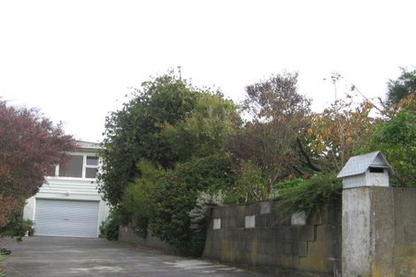 Photo of property in 3 Lane Crescent, Tawa, Wellington, 5028