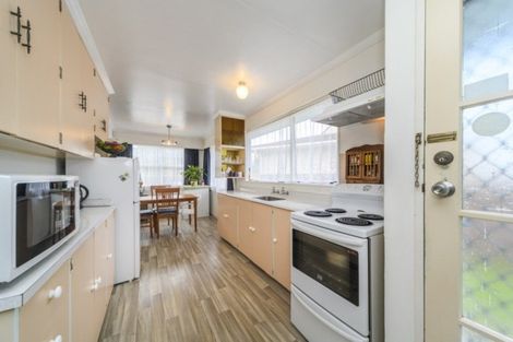 Photo of property in 24 Paradise Place, Milson, Palmerston North, 4414