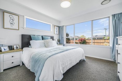 Photo of property in 10 Jocelyn Street, Casebrook, Christchurch, 8051