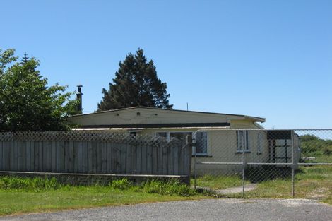 Photo of property in 19 Coates Street, Westport, 7825