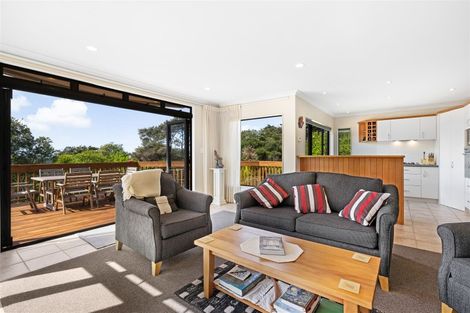 Photo of property in 157 Hinau Road, Waimauku, 0881