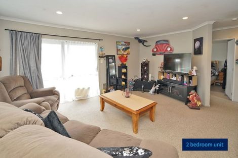 Photo of property in 12 Yeats Crescent, Fairfield, Hamilton, 3214