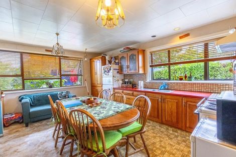 Photo of property in 4 Woburn Street, Waipukurau, 4200