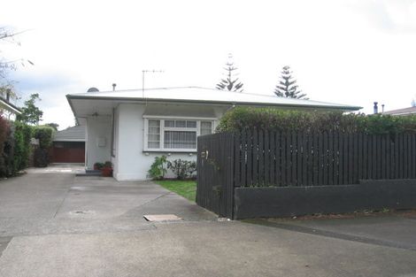 Photo of property in 463 Featherston Street, Palmerston North, 4414