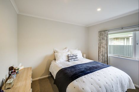 Photo of property in 42 Balliol Avenue, Pirimai, Napier, 4112