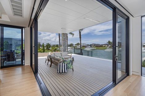 Photo of property in 33 Awatea Drive, Whitianga, 3510