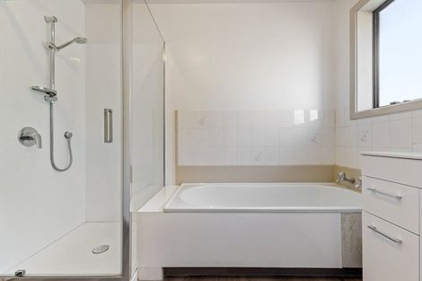 Photo of property in 16 Neill Street, Hornby, Christchurch, 8042