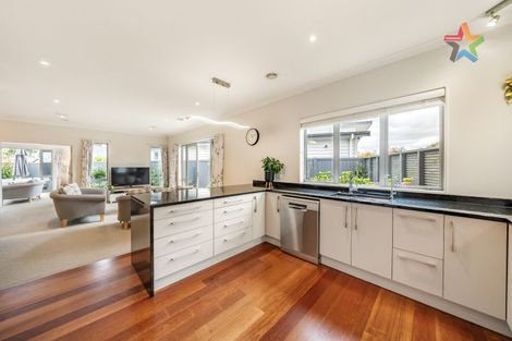 Photo of property in 8c Glen Iris Grove, Woburn, Lower Hutt, 5010