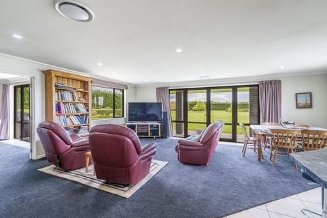 Photo of property in 115 Mill Road South, Seaward Bush, Invercargill, 9871