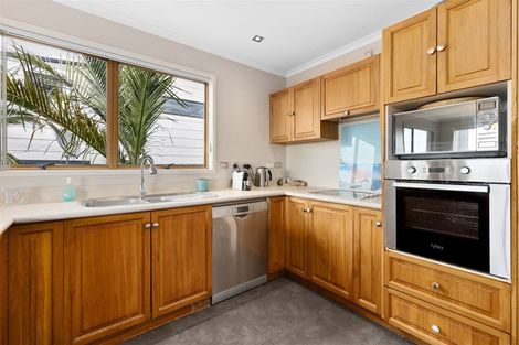 Photo of property in 19 Layton Road, Manly, Whangaparaoa, 0930