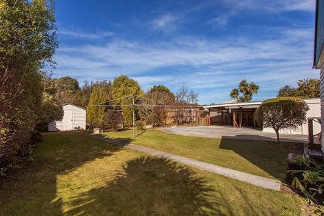 Photo of property in 12 Wildwood Avenue, Wainoni, Christchurch, 8061