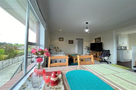 Photo of property in 1/13 Richards Avenue, Forrest Hill, Auckland, 0620