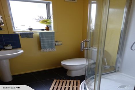 Photo of property in 150 Konini Road, Titirangi, Auckland, 0604