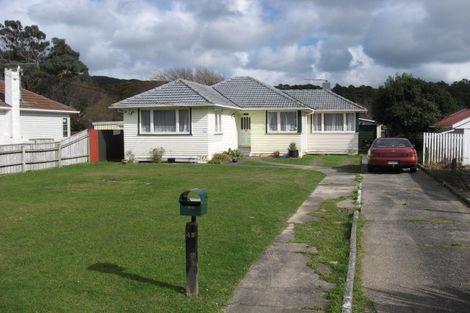 Photo of property in 45 Wellington Road, Wainuiomata, Lower Hutt, 5014