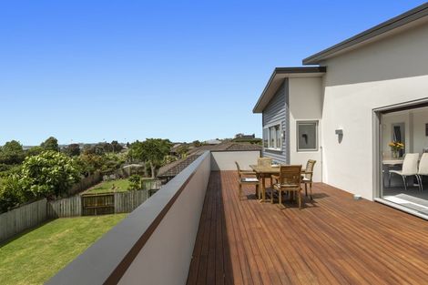 Photo of property in 12 Haden Place, Omokoroa, 3114