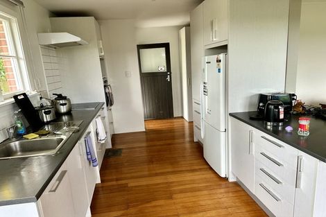 Photo of property in 33 Arthur Street, Upper Riccarton, Christchurch, 8041