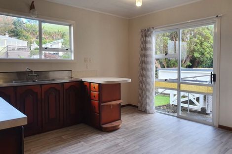 Photo of property in 21 Havelock Place, Blagdon, New Plymouth, 4310