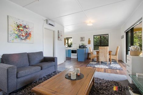 Photo of property in 50 Hillview Road, Waihi Beach, 3611