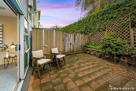Photo of property in 5/218 Captain Springs Road, Onehunga, Auckland, 1061