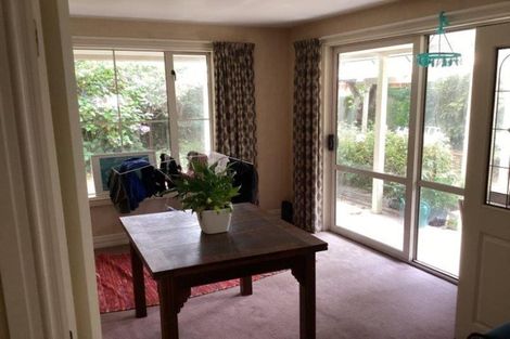 Photo of property in 5 Oaktree Lane, Bishopdale, Christchurch, 8053