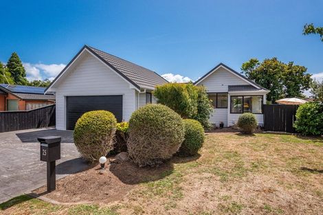 Photo of property in 25 Cedar Drive, Paraparaumu Beach, Paraparaumu, 5032