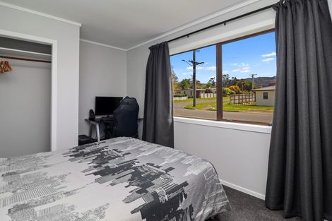 Photo of property in 3 Macmillan Street, Katikati, 3129